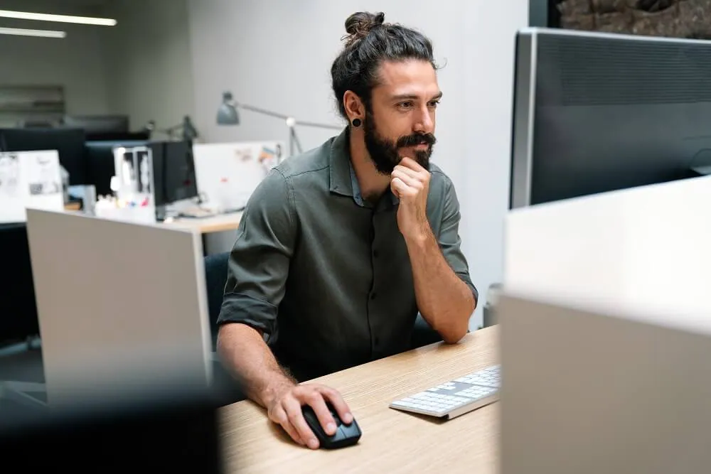 jakie korzysci przynosi profesjonalne tworzenie stron internetowych dla firm