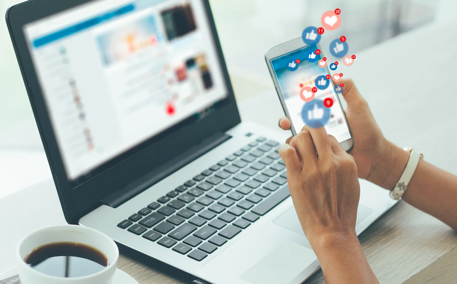 Wdrożenie nowoczesnych rozwiązań digital skutkuje wzrostem popularności Twojego miejsca w sieci.